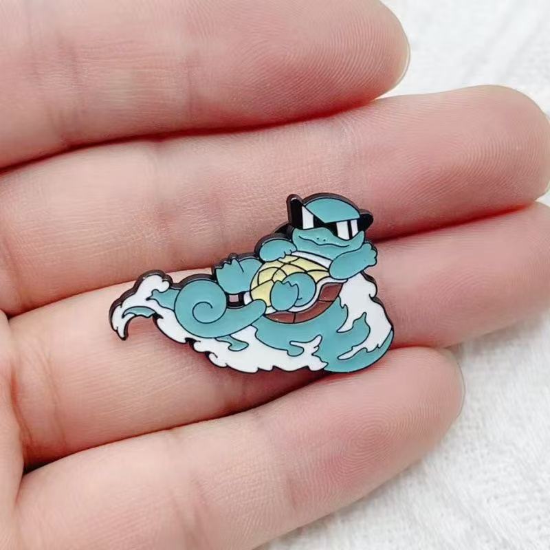 8 badges broches en alliage mo - Party Games Game avis et prix