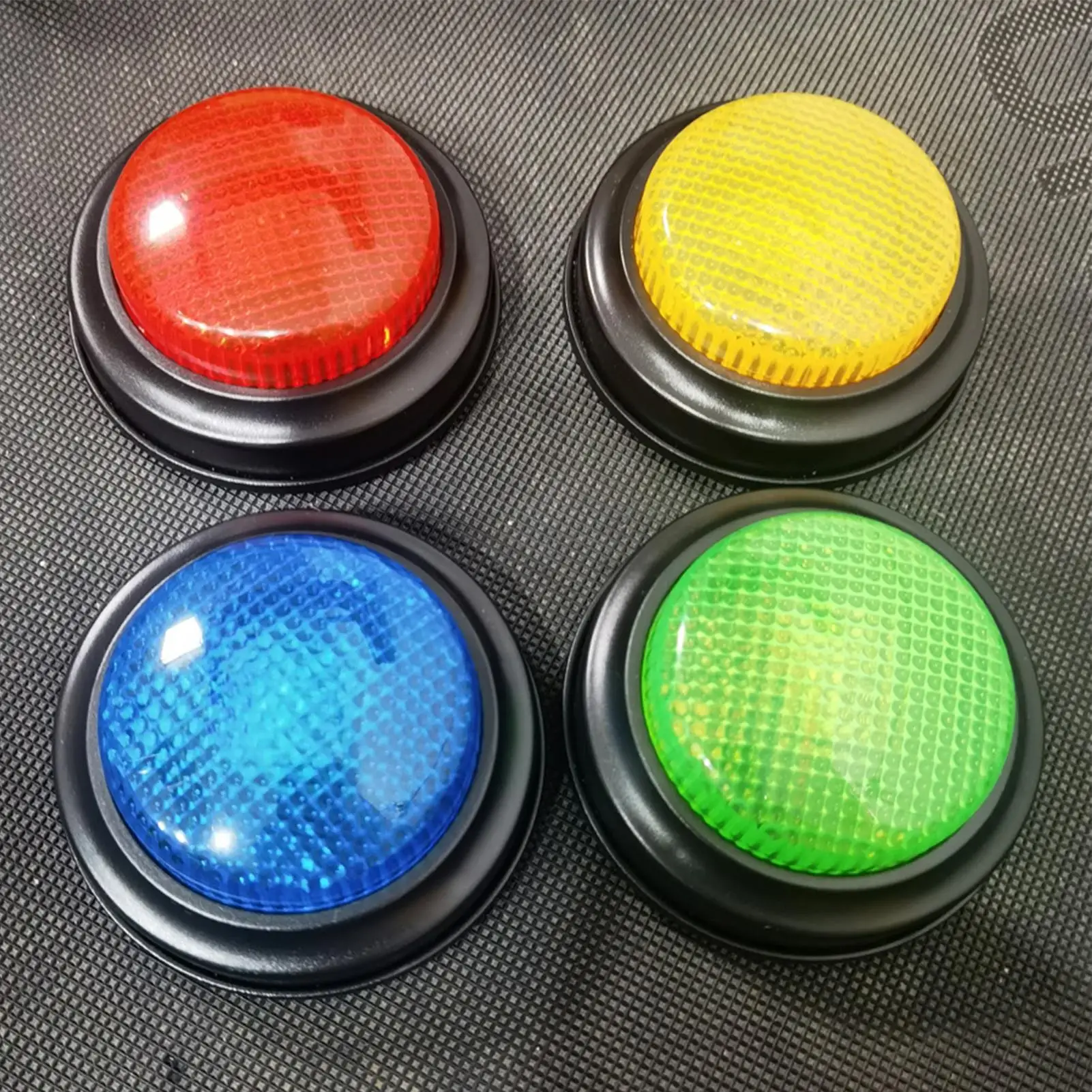 Buzzer de jeu 4 boutons à répo - Party Games Easter For Kids avis et prix